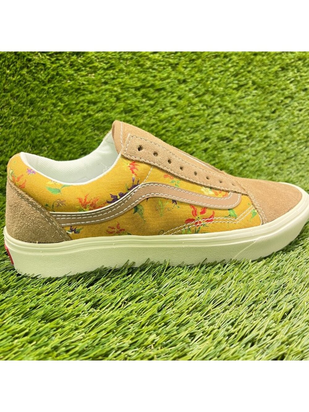 Vans ComfyCush Old Skool Floral Womens Size 8 Brown Athletic Shoes Sneakers